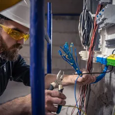 photo d'un électricien