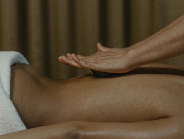 massage-bien-etre Enfant se faisant masser