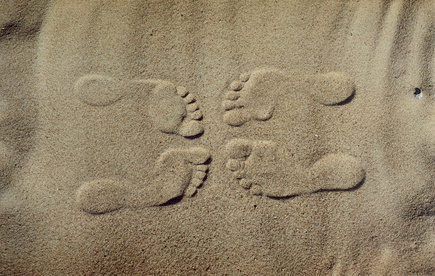 pieds dans le sable